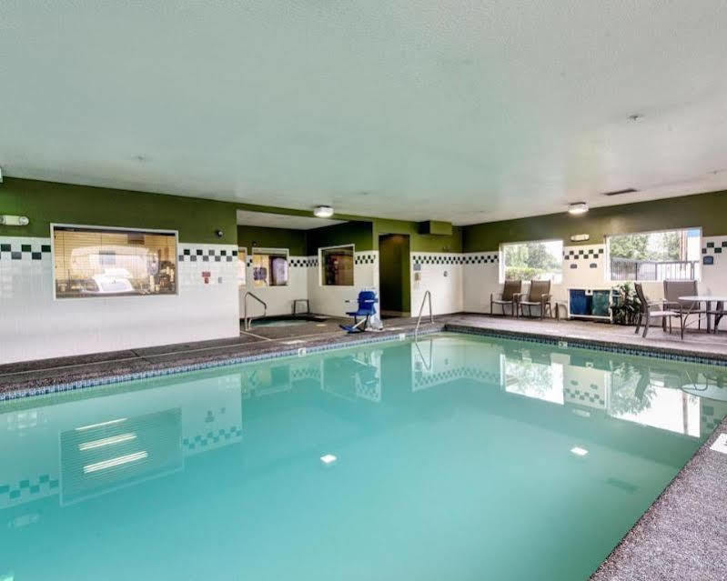 Comfort Inn & Suites-Portland Airport Kültér fotó