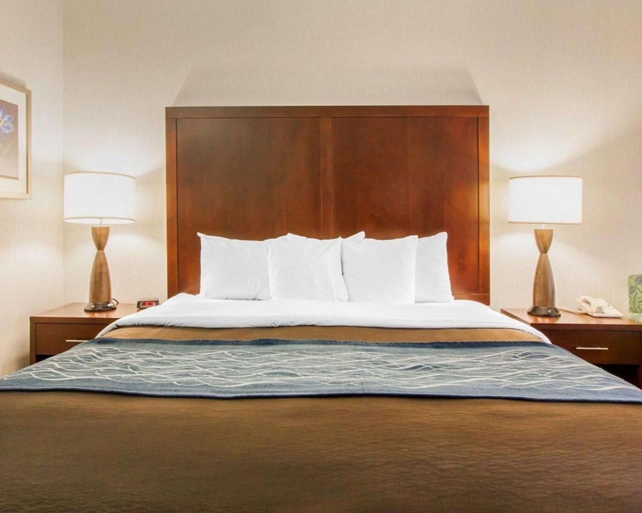 Comfort Inn & Suites-Portland Airport Kültér fotó