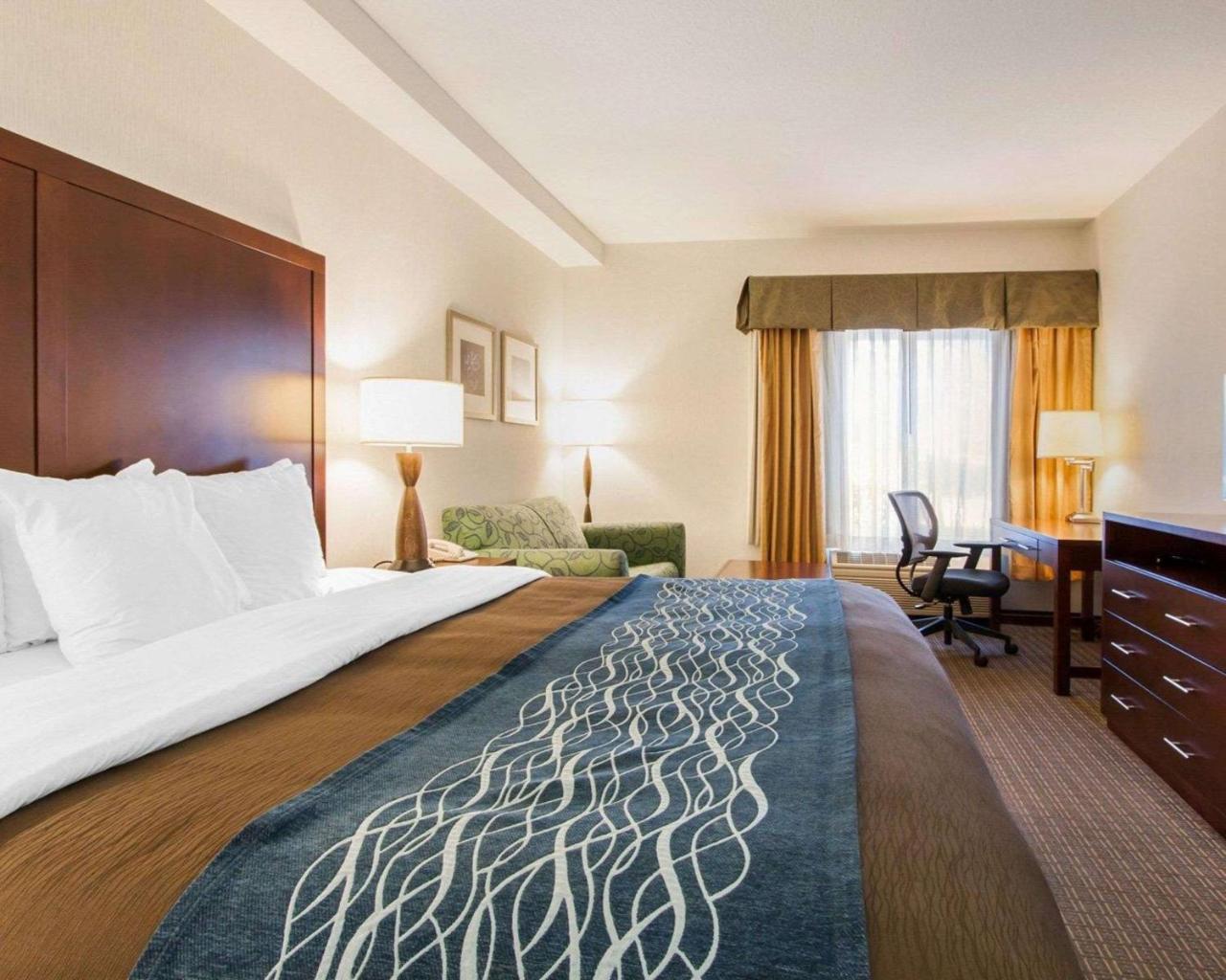 Comfort Inn & Suites-Portland Airport Kültér fotó